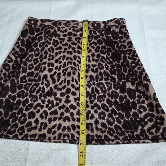Lyaner Leopard Print Skirt Size Small - Picture 6 of 8